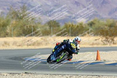 media/Jan-09-2022-SoCal Trackdays (Sun) [[2b1fec8404]]/Turn 6 (1035am)/